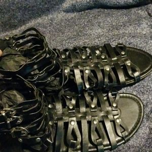 Zipper on back sandles all open fits 8/9 ETC !